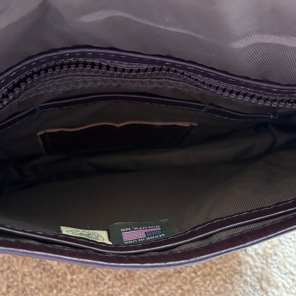 Duluth Pack Bison Leather Medium Shell Purse - image 4